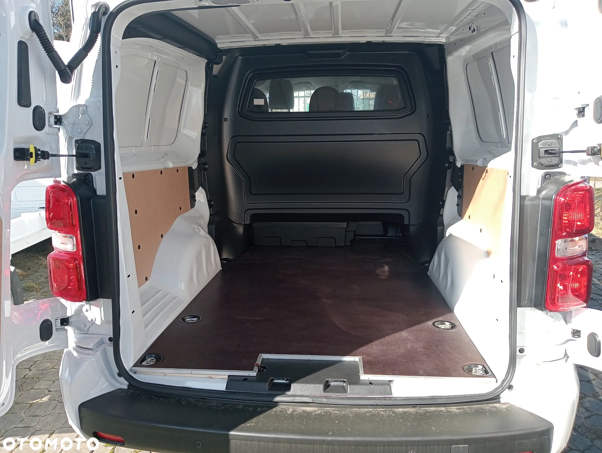 Opel Vivaro - 5