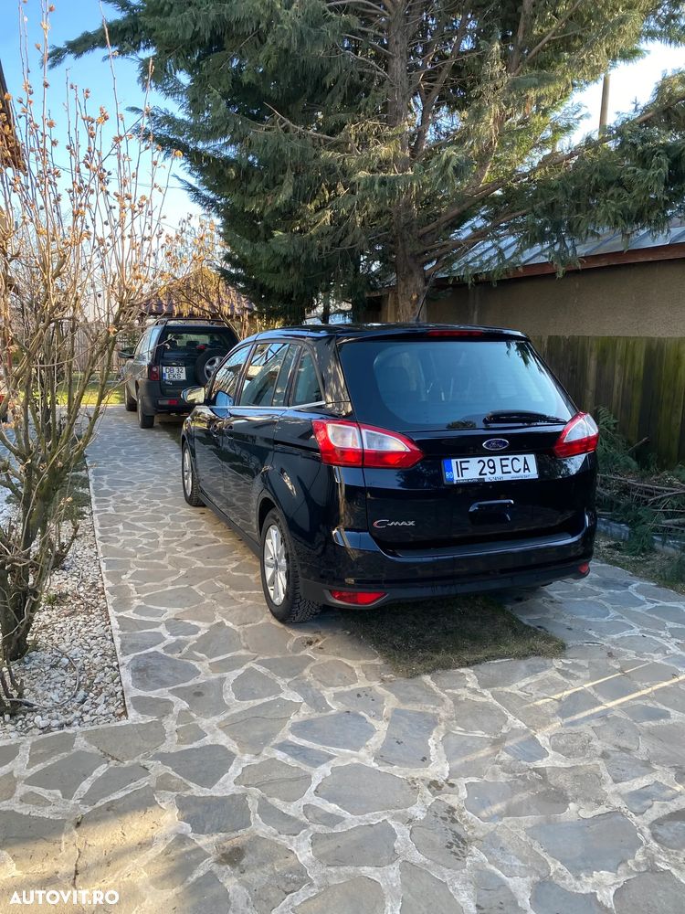 Ford Grand C-Max - 4