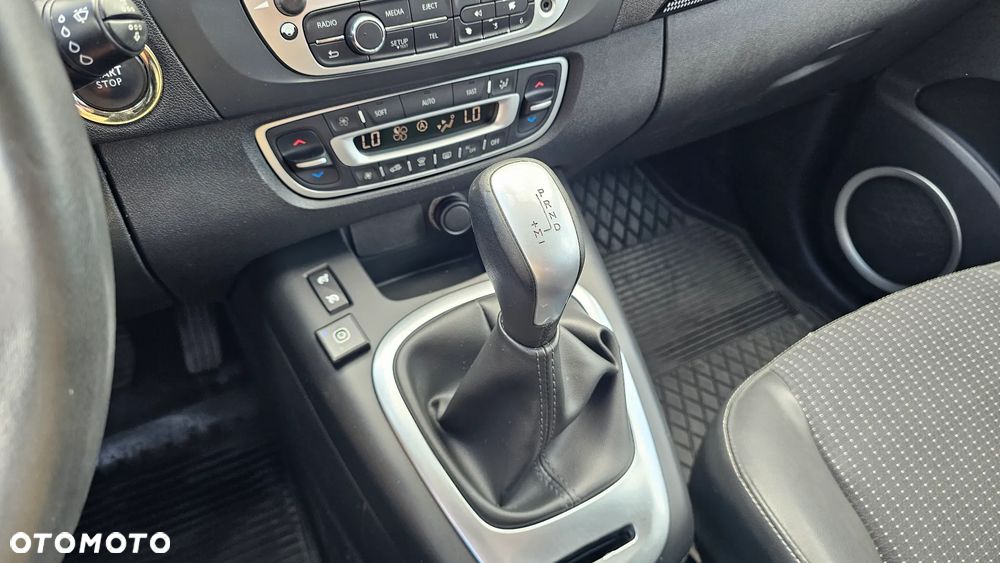 Renault Scenic 2.0 16V Privilege CVT Euro5 - 15