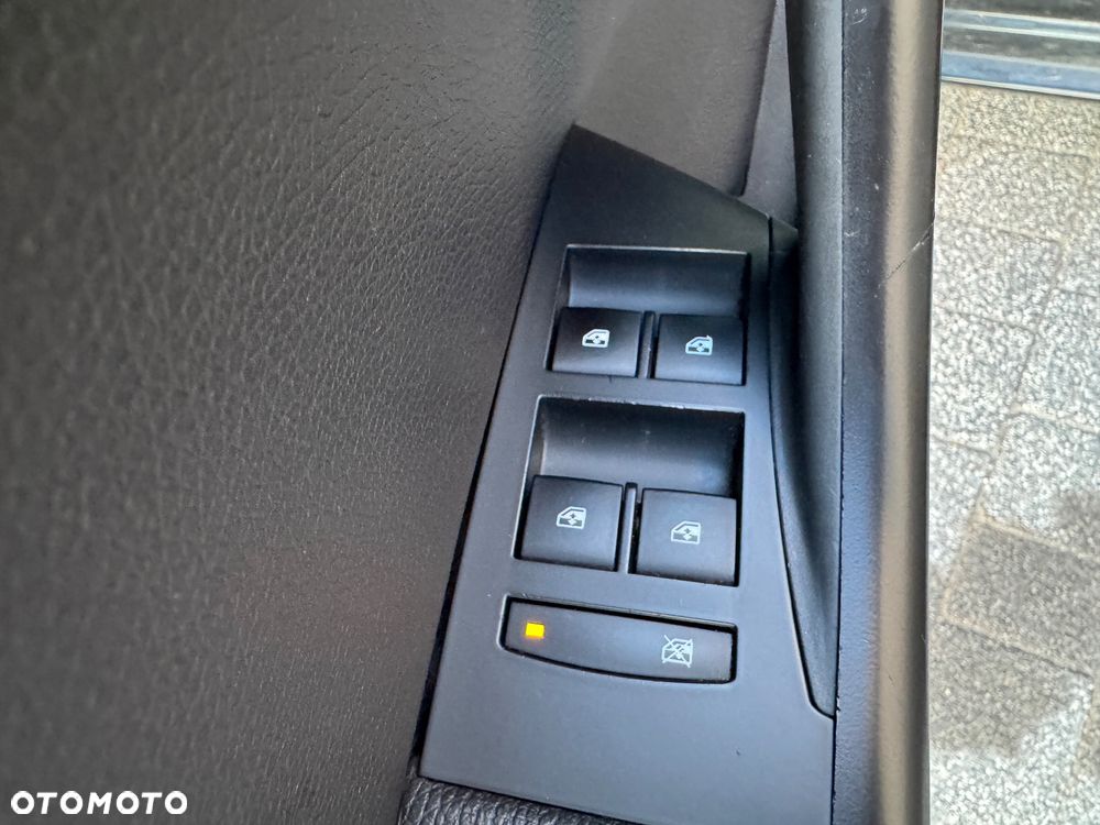 Opel Astra 1.6 CDTI Cosmo - 21