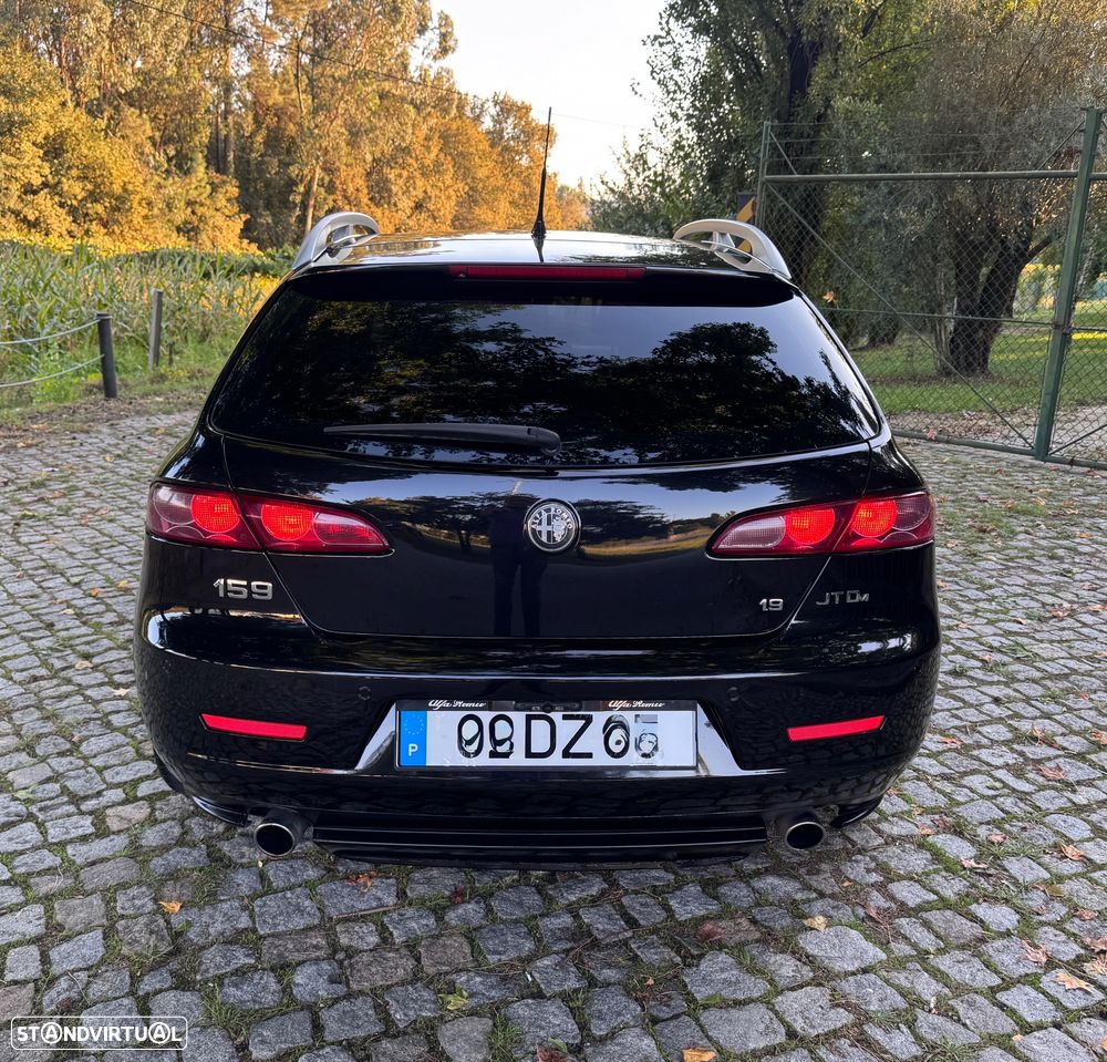 Alfa Romeo 159 Sportwagon 1.9 JTDm 16V Sportiva - 9