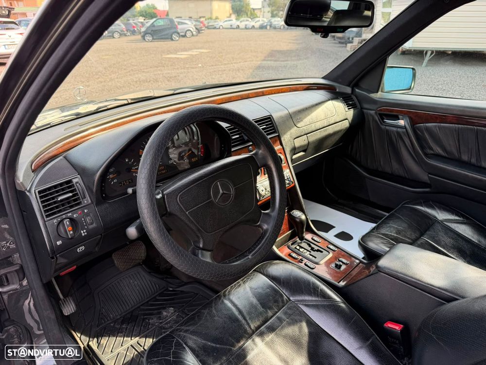 Mercedes-Benz C 250 - 7