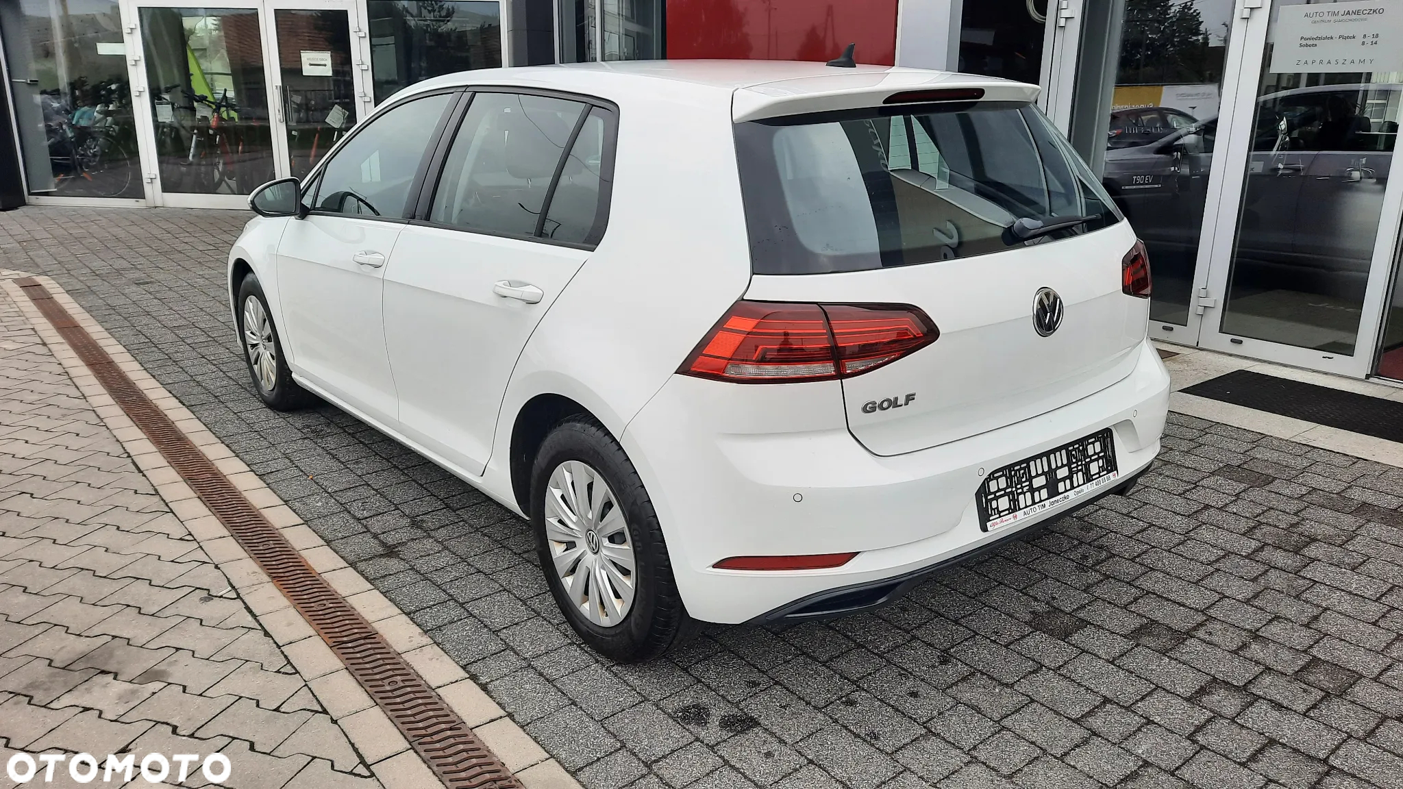 Volkswagen Golf VII 1.0 TSI BMT Trendline - 3