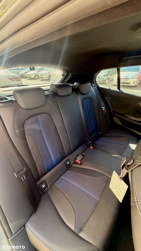BMW Seria 1 120i - 7