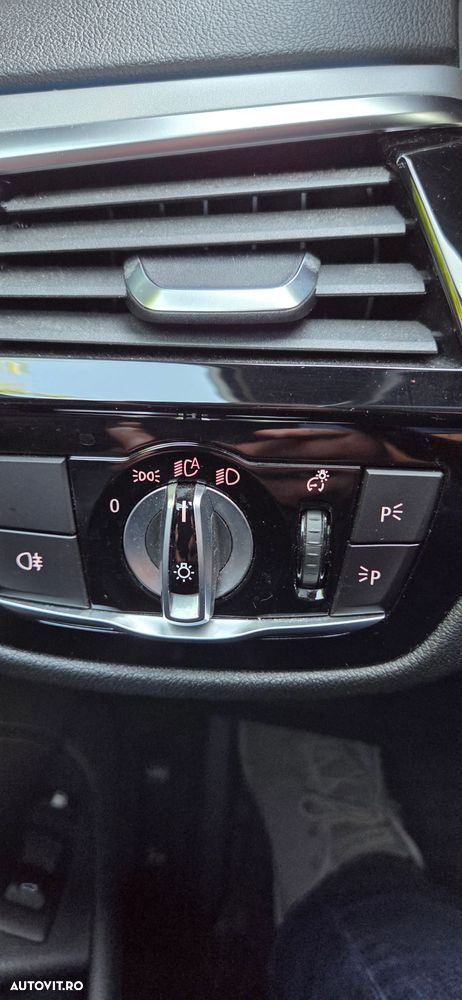 BMW Seria 5 530e xDrive AT PHEV - 11