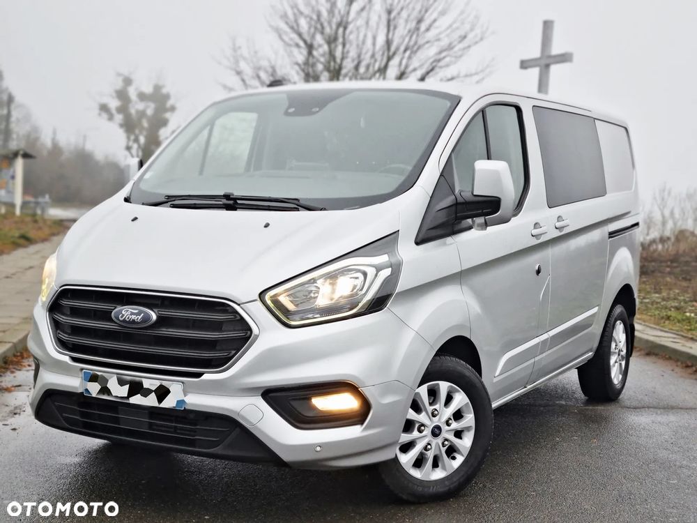 Ford TRANSIT CUSTOM - 8