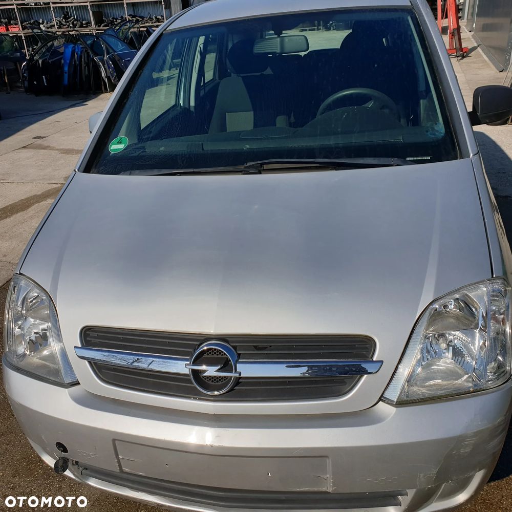 OPEL MERIVA A ZDERZAK PRZOD  Z157 04R - 2