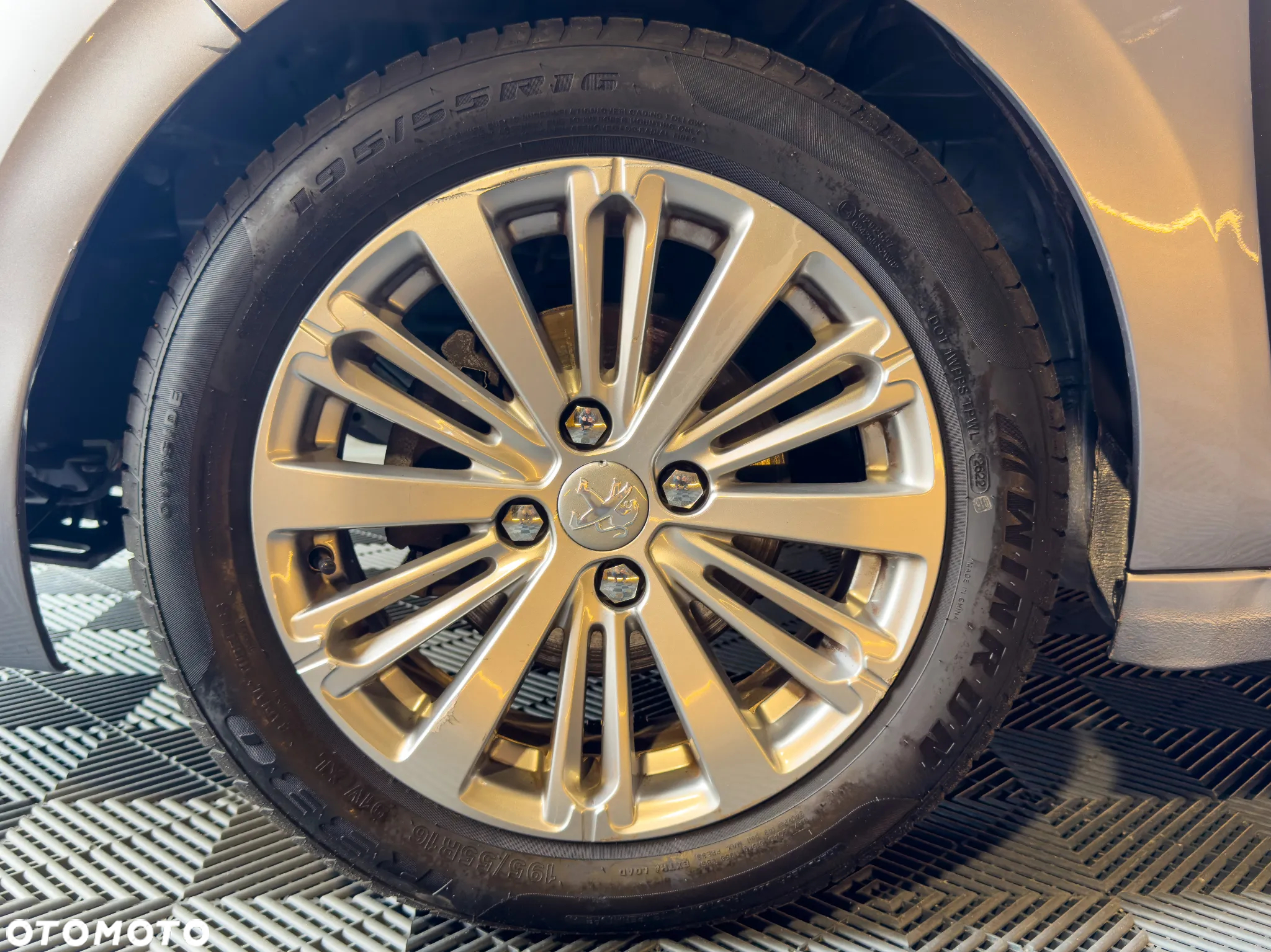 Peugeot 208 PureTech 82 Start & Stop Style - 37