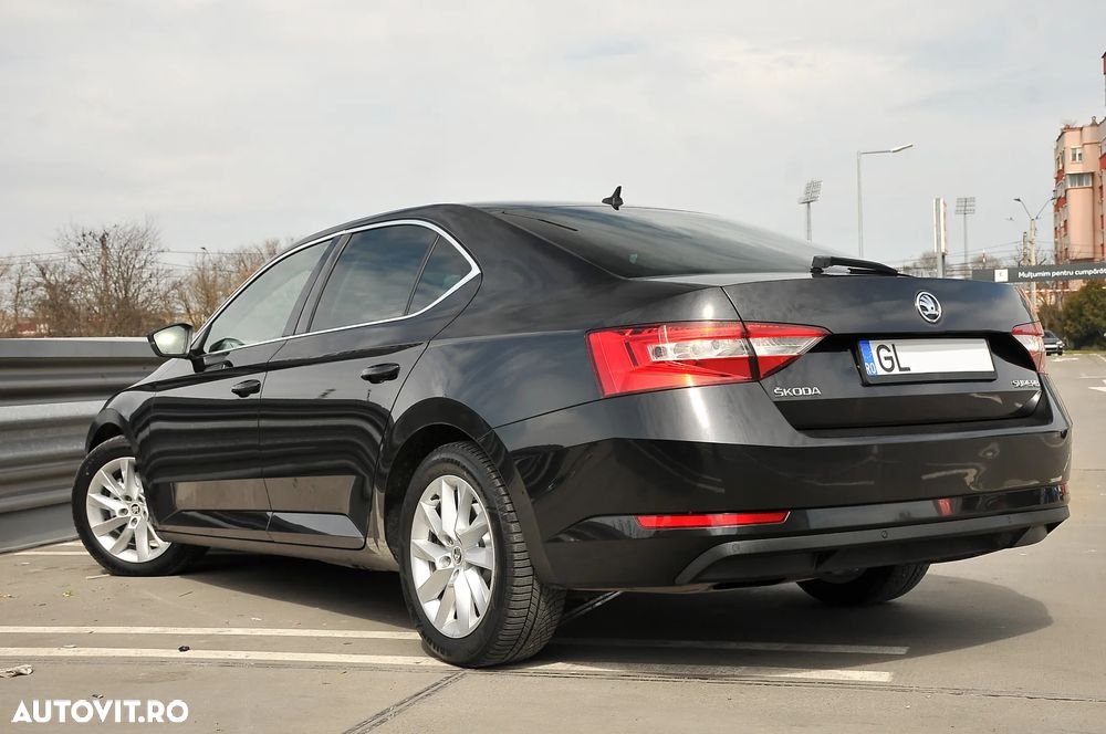 Skoda Superb - 2
