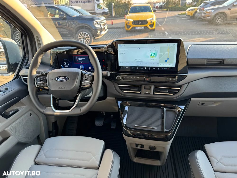 Ford Tourneo Custom Bus 320L 2.0 EcoBlue 170 CP 8AT L2H1 AWD Titanium X - 6
