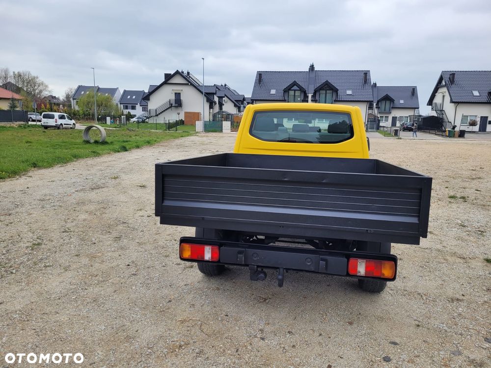 Volkswagen Transporter - 9