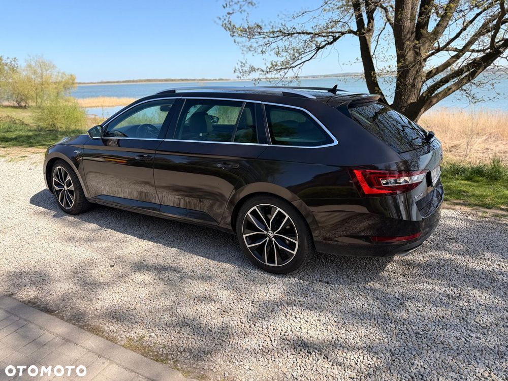Skoda Superb 2.0 TSI 4x4 Sportline DSG - 10