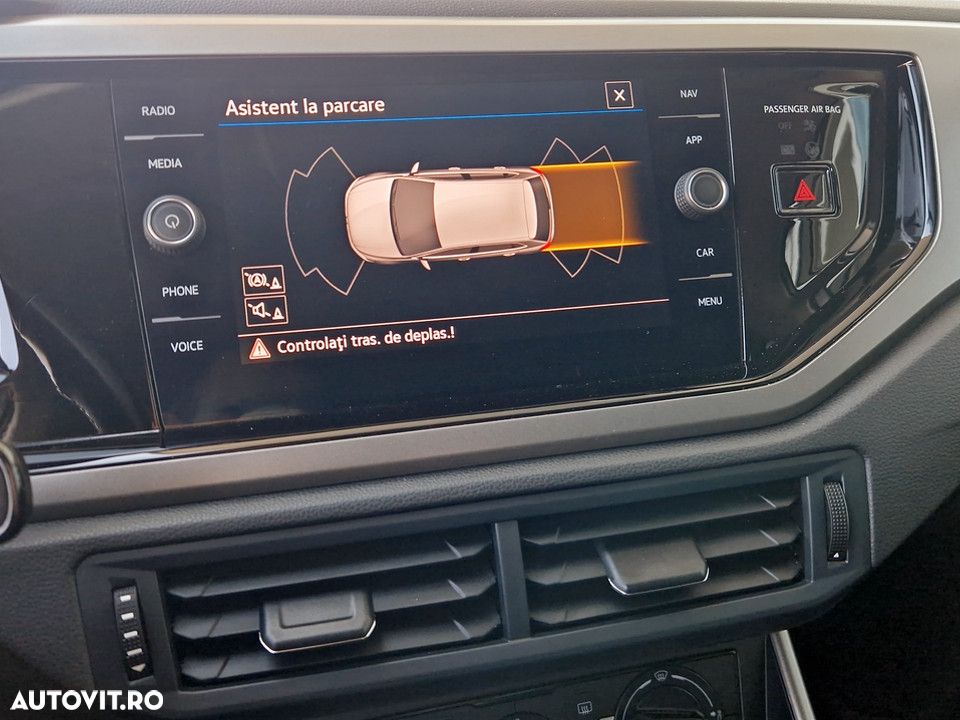 Volkswagen Polo 1.0 TSI DSG Comfortline - 22