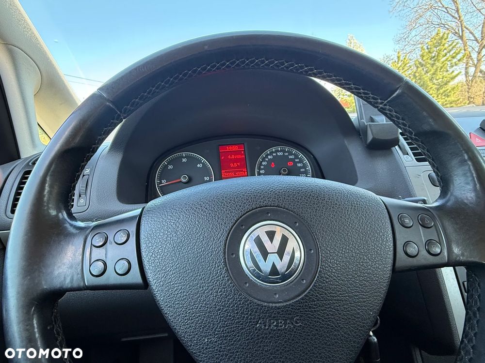 Volkswagen Touran 1.9 TDI DPF Blue Motion Freestyle - 18