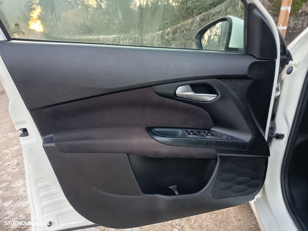 Fiat Tipo 1.3 M-Jet Lounge - 13