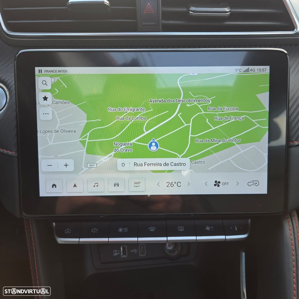 MG ZS EV 72.6 kWh Luxury - 24