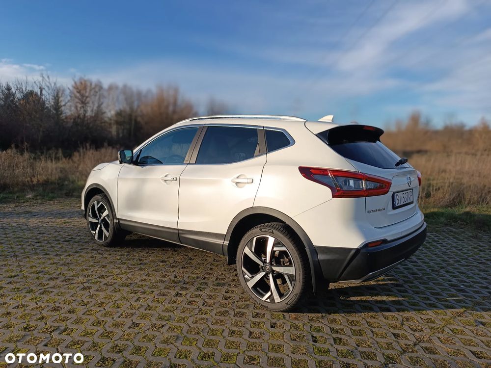 Nissan Qashqai 1.6 DCi TEKNA+ - 10