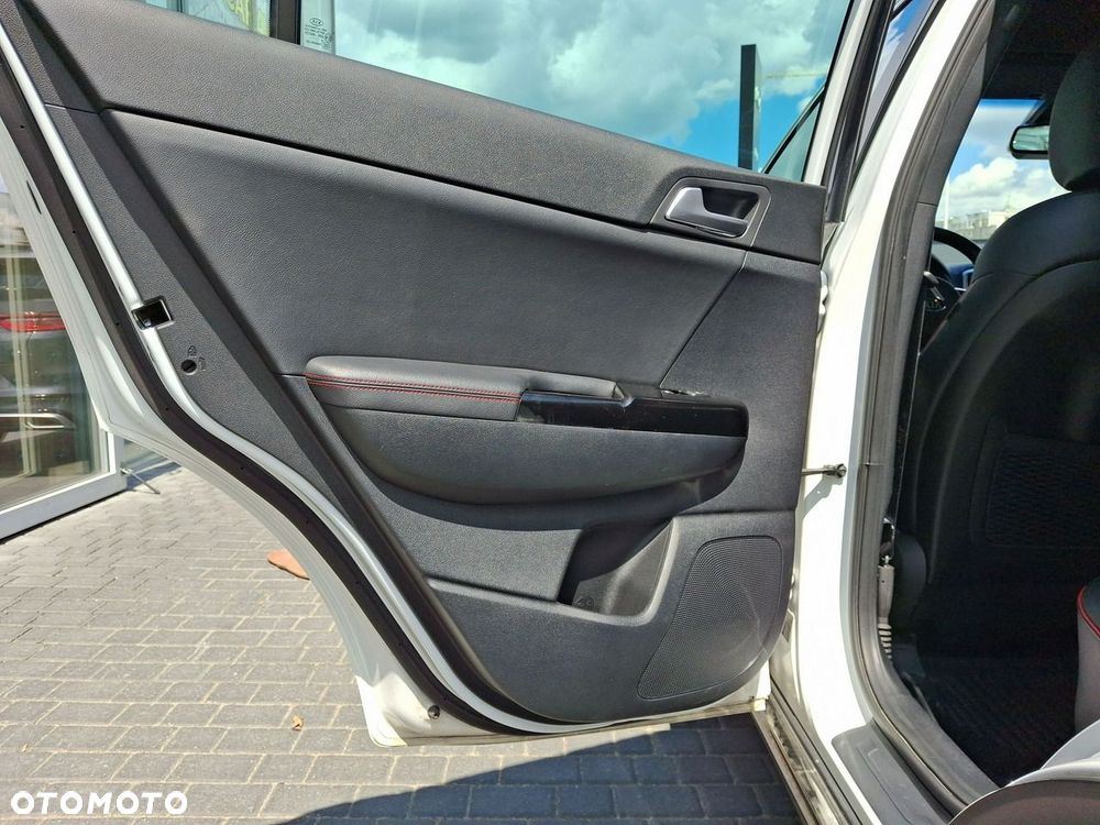 Kia Sportage - 12