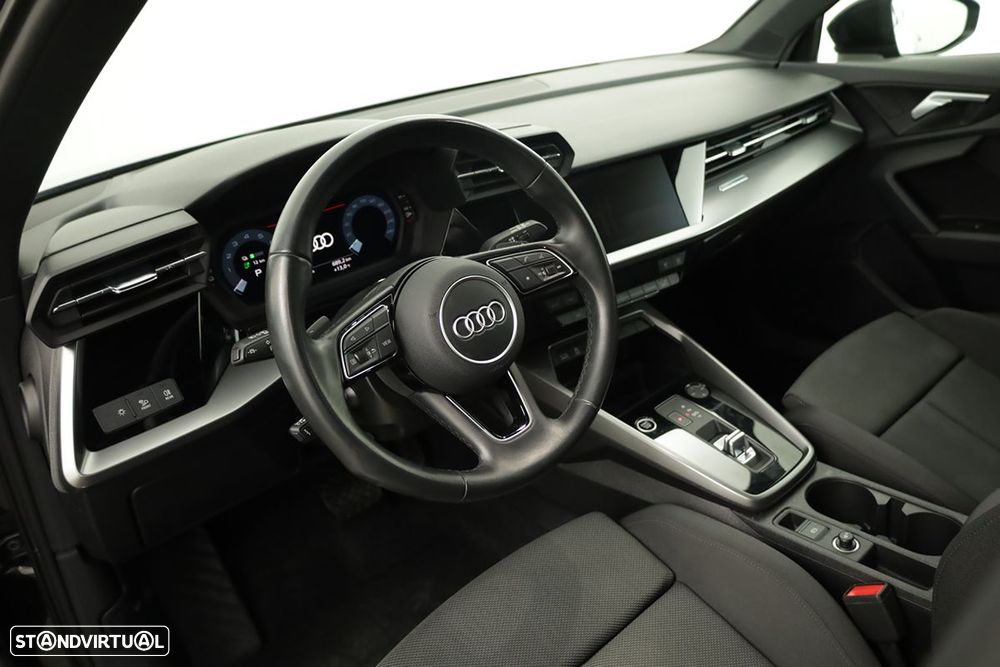 Audi A3 Sportback 45 TFSIe S line - 6