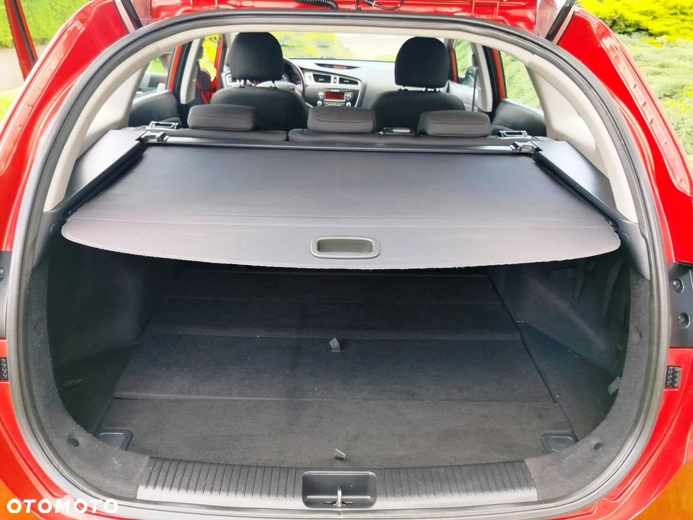 Kia Ceed 1.4 CVVT SW LX - 29