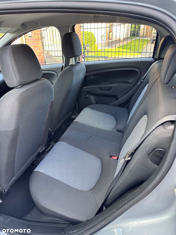 Fiat Grande Punto 1.3 Multijet 16V DPF Dynamic - 13