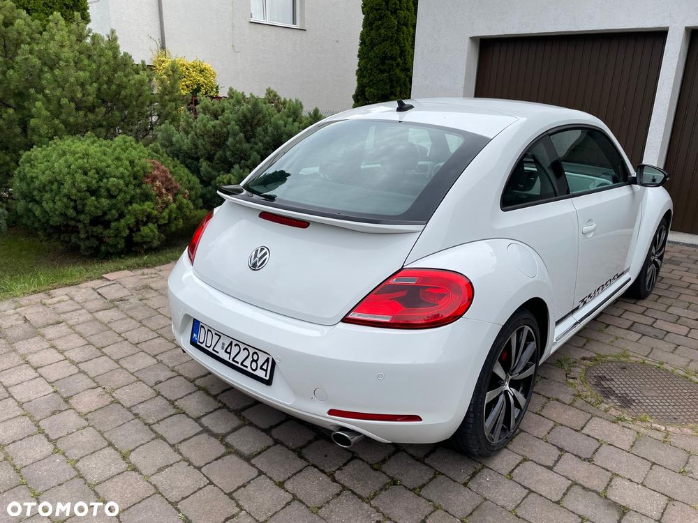Volkswagen Beetle 2.0 TSI DSG Sport - 10