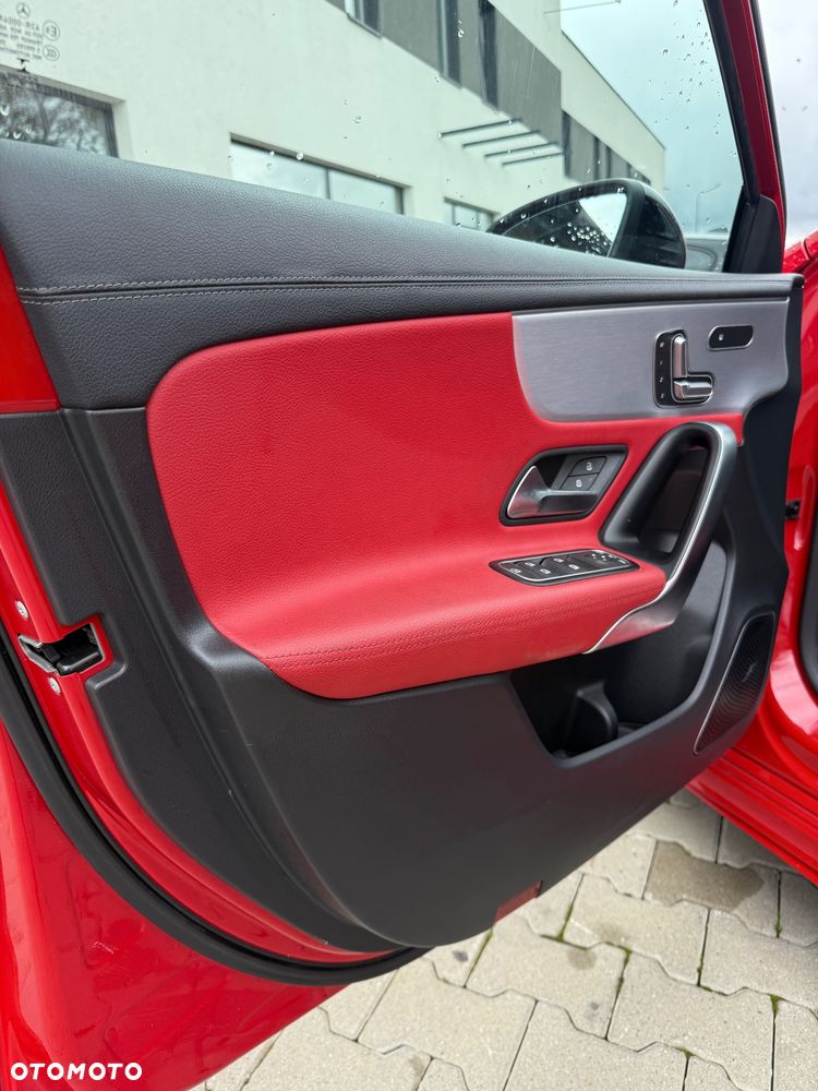 Mercedes-Benz Klasa A 250 4Matic 7G-DCT Edition 19 - 5
