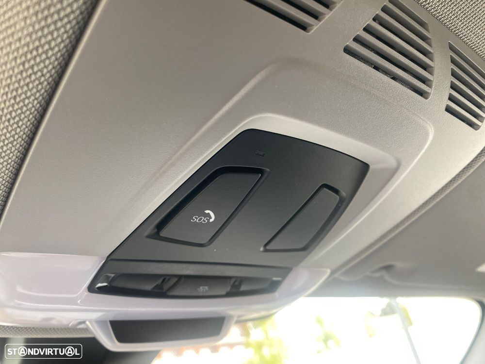 BMW X1 18 i sDrive - 11