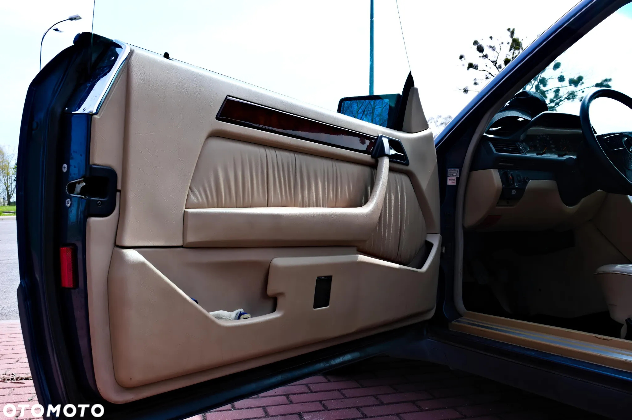 Mercedes-Benz Klasa E 200 - 7