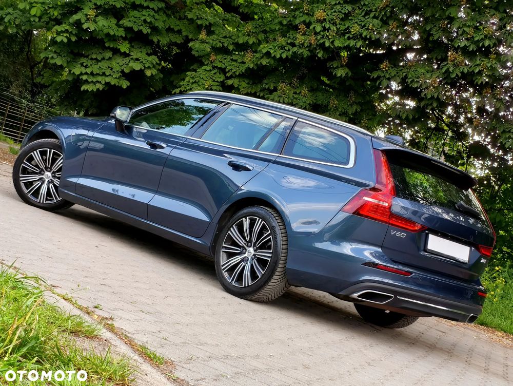 Volvo V60 T8 AWD Twin Engine Geartronic Inscription - 33