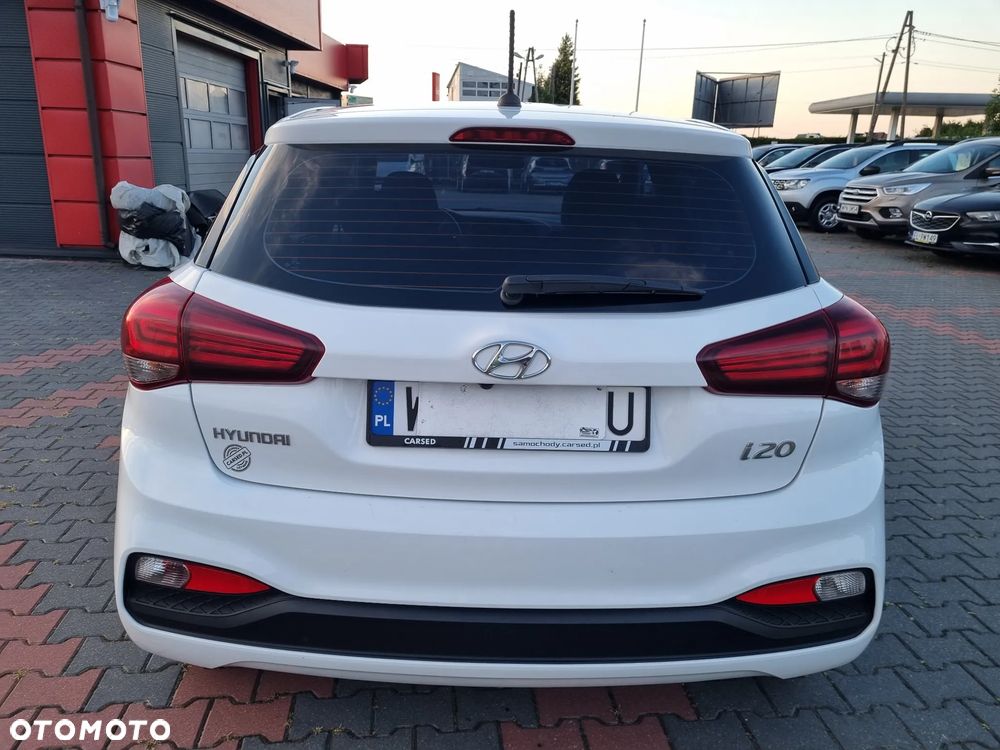 Hyundai i20 1.2 BlueDrive Comfort - 8