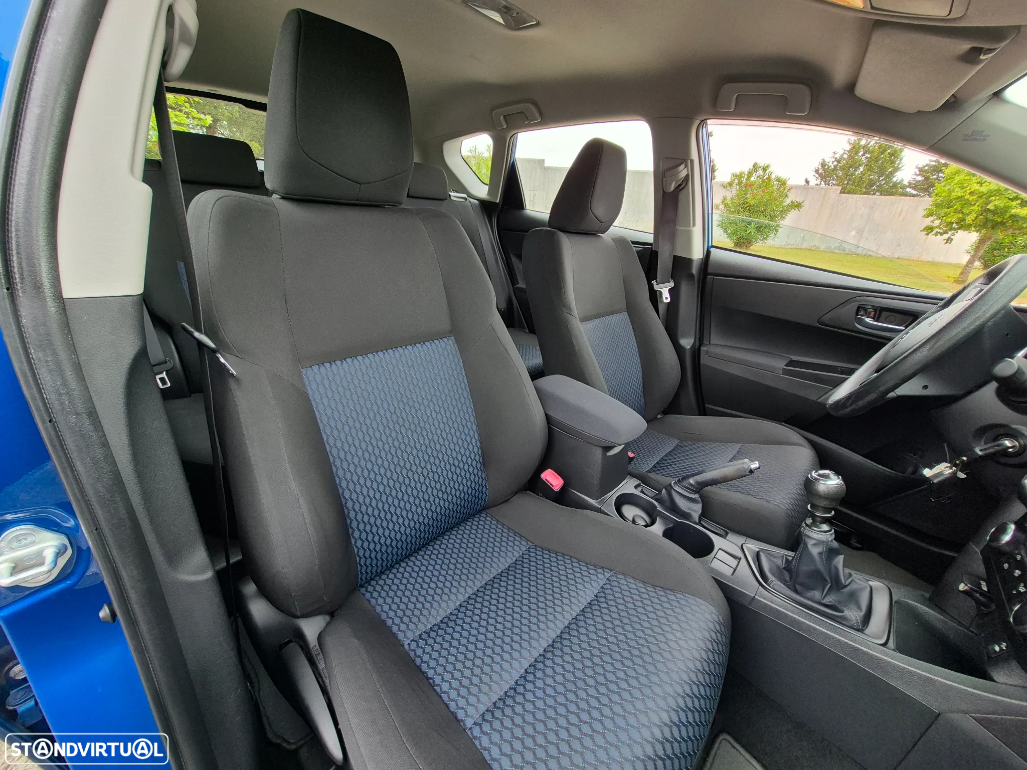 Toyota Auris 1.33 VVT-i ACtive - 9