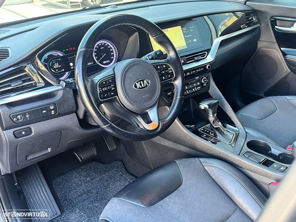 Kia Niro - 52