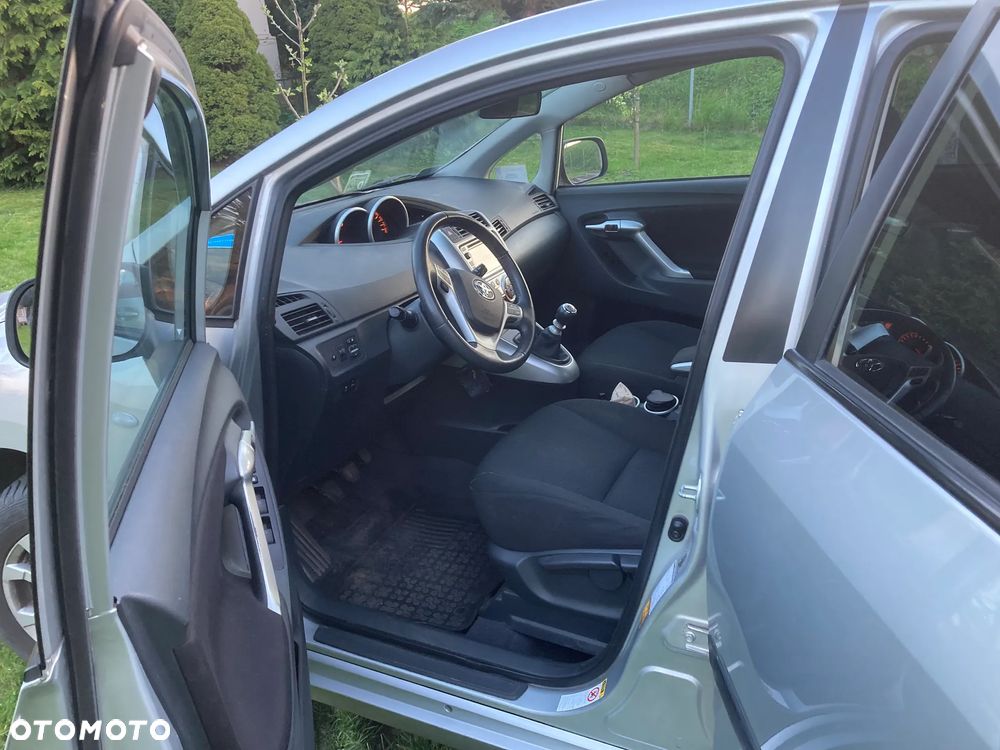 Toyota Verso 1.8 Sol EU5 - 7