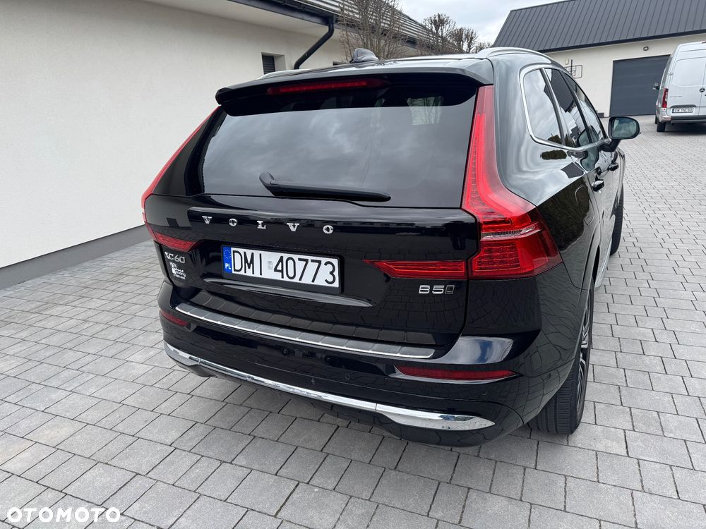 Volvo XC 60 B5 B AWD Ultimate Bright - 6