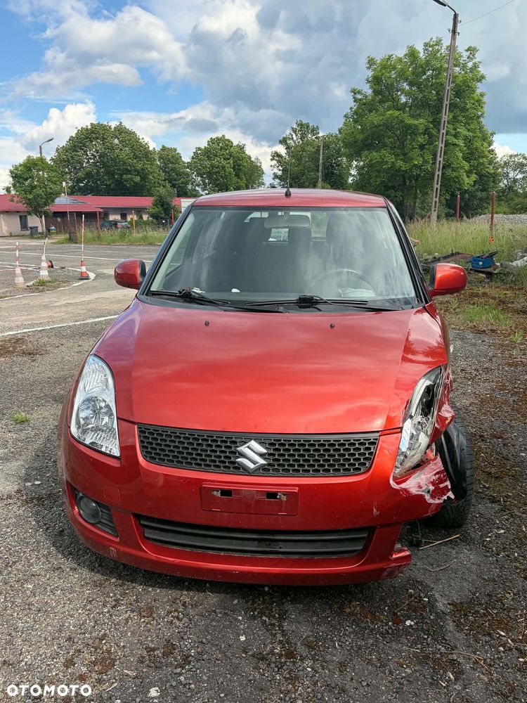 Suzuki Swift 1.3 GLX / Comfort - 4