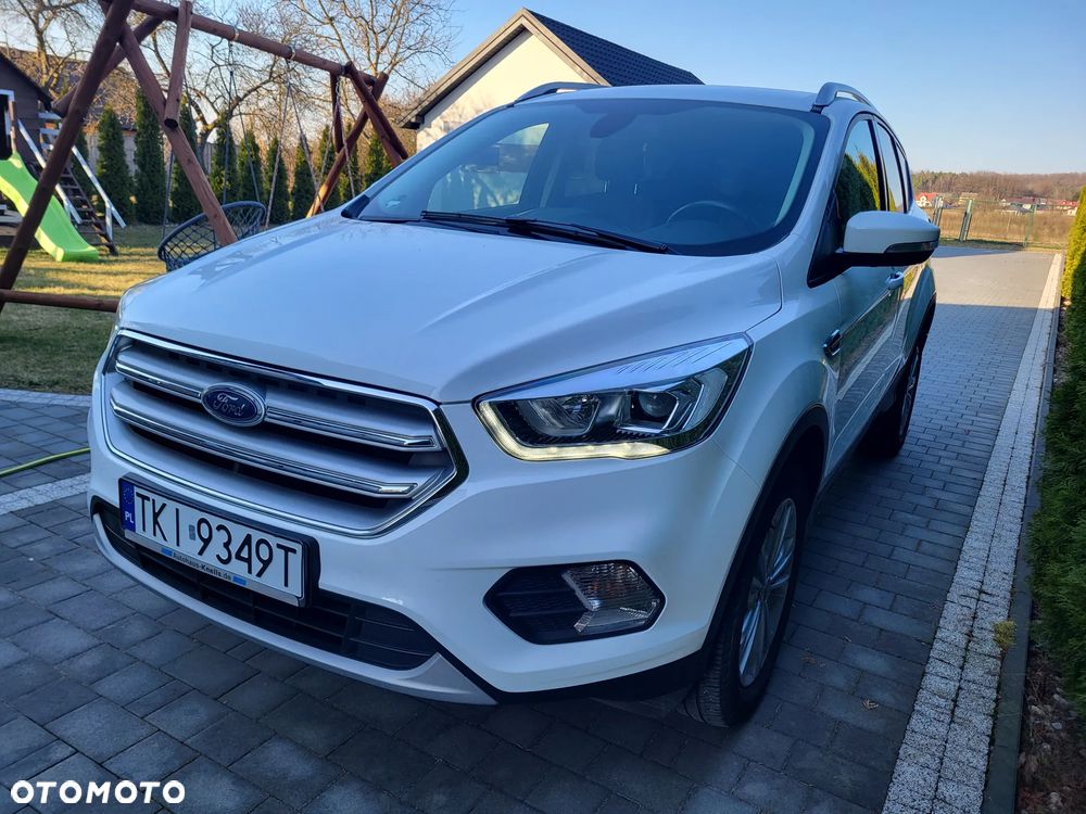 Ford Kuga 1.5 EcoBoost 2x4 Titanium - 3
