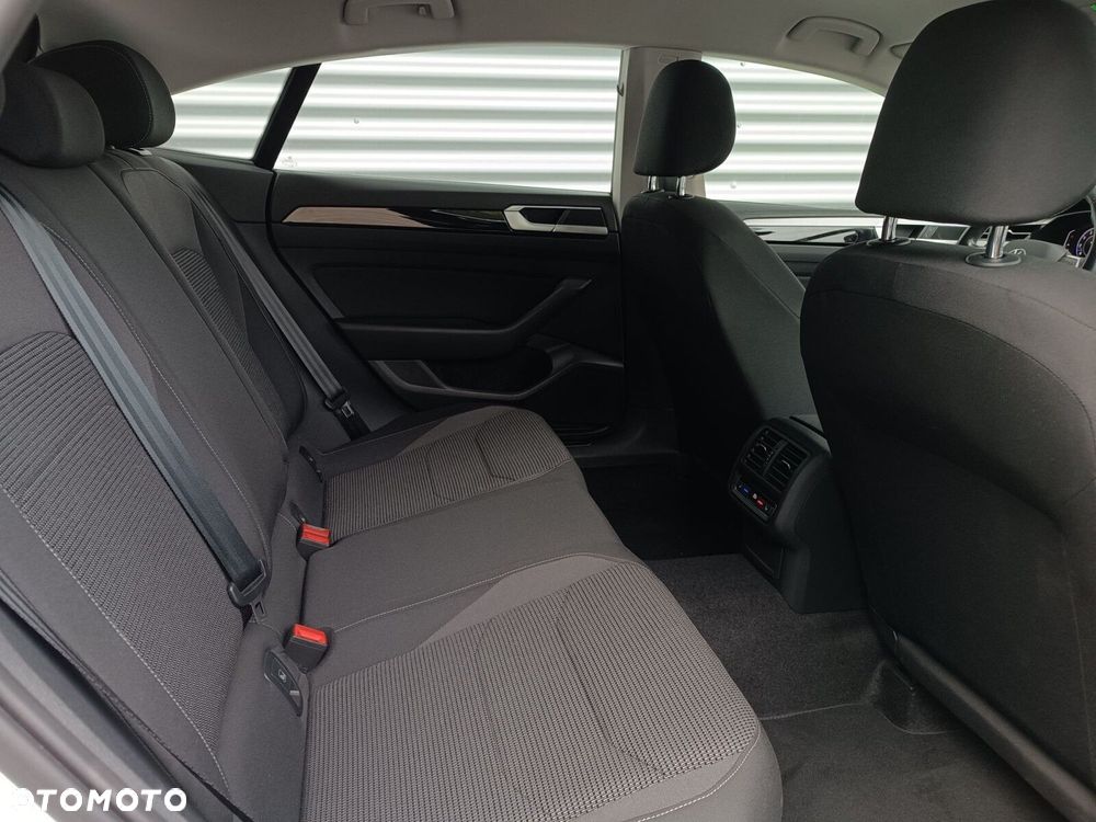 Volkswagen Arteon 2.0 TSI Essence DSG - 34