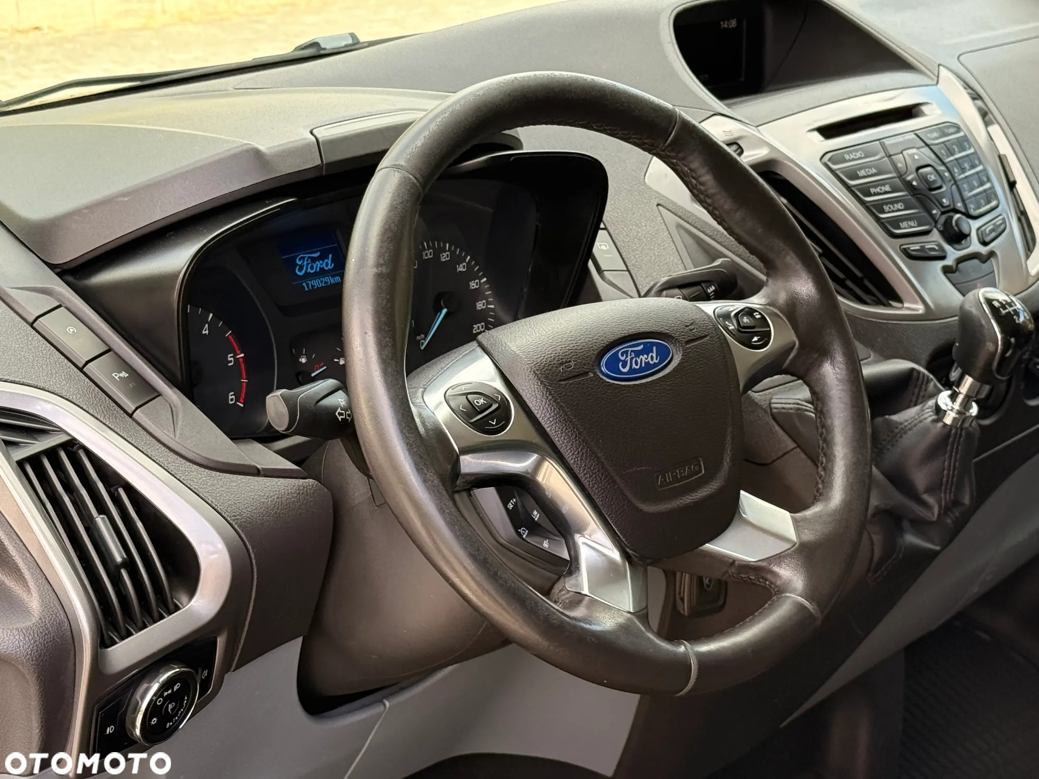 Ford Transit Custom 310 L2H1 PKW VA Trend - 19