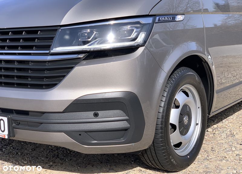 Volkswagen Multivan - 18