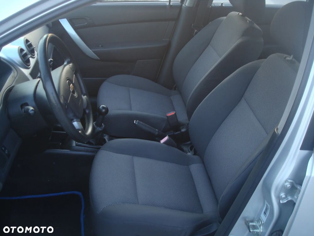 Chevrolet Aveo 1.2 Plus - 18