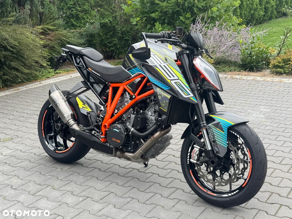KTM Super Duke - 3