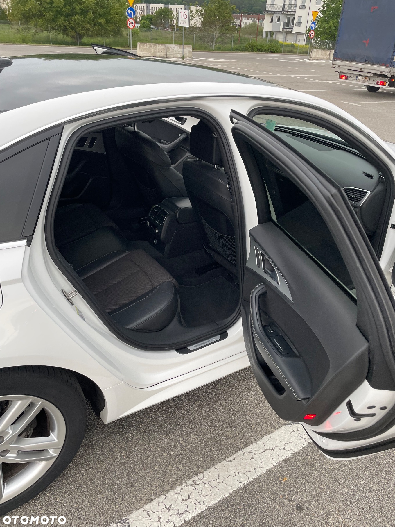 Audi A6 2.0 TDI ultra S tronic - 22