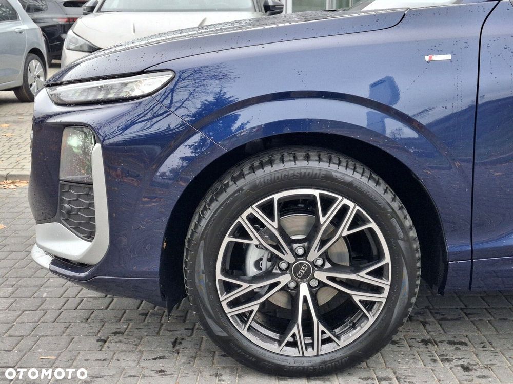 Audi Q3 Sportback - 4