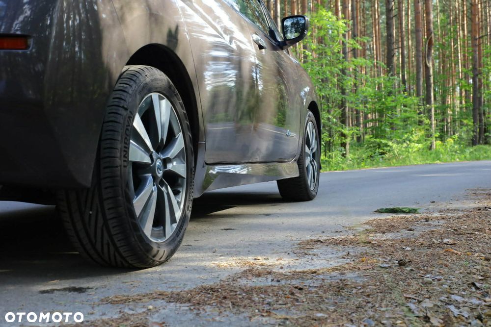 Nissan Leaf - 13