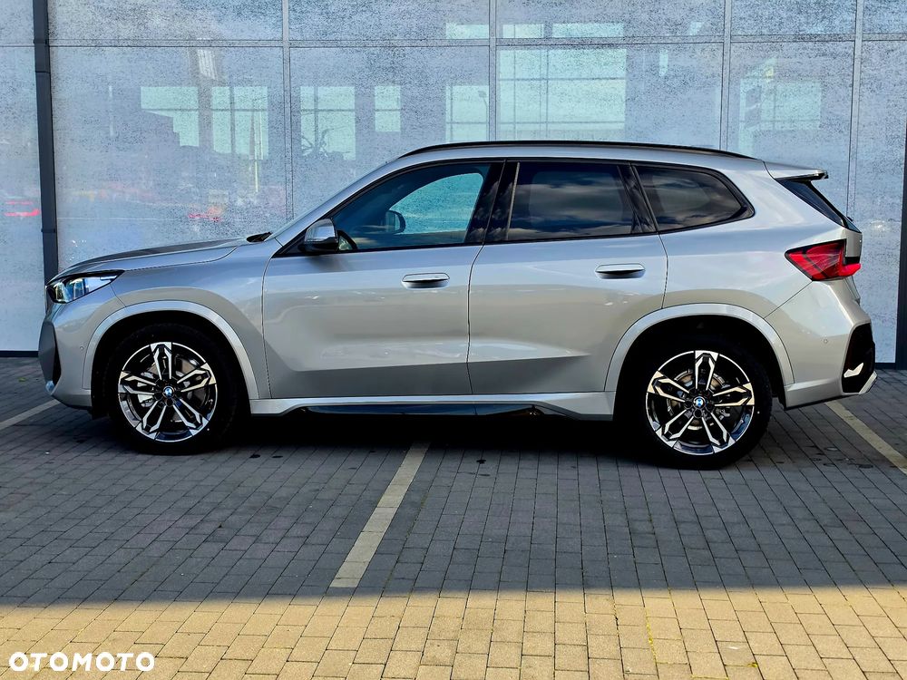 BMW X1 sDrive20i mHEV - 3