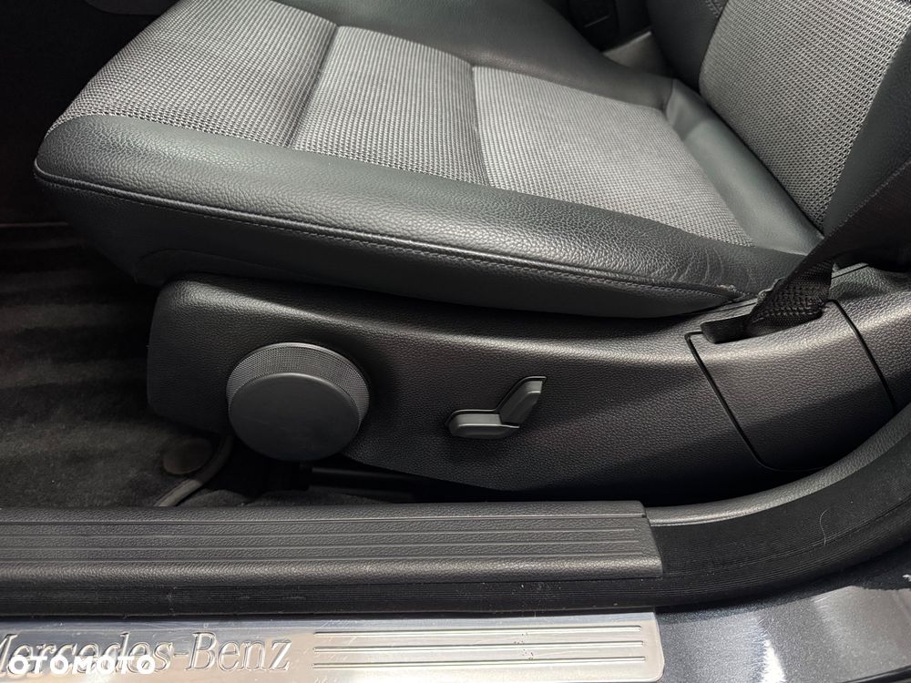 Mercedes-Benz Klasa C 180 Kompressor Automatik Avantgarde - 23