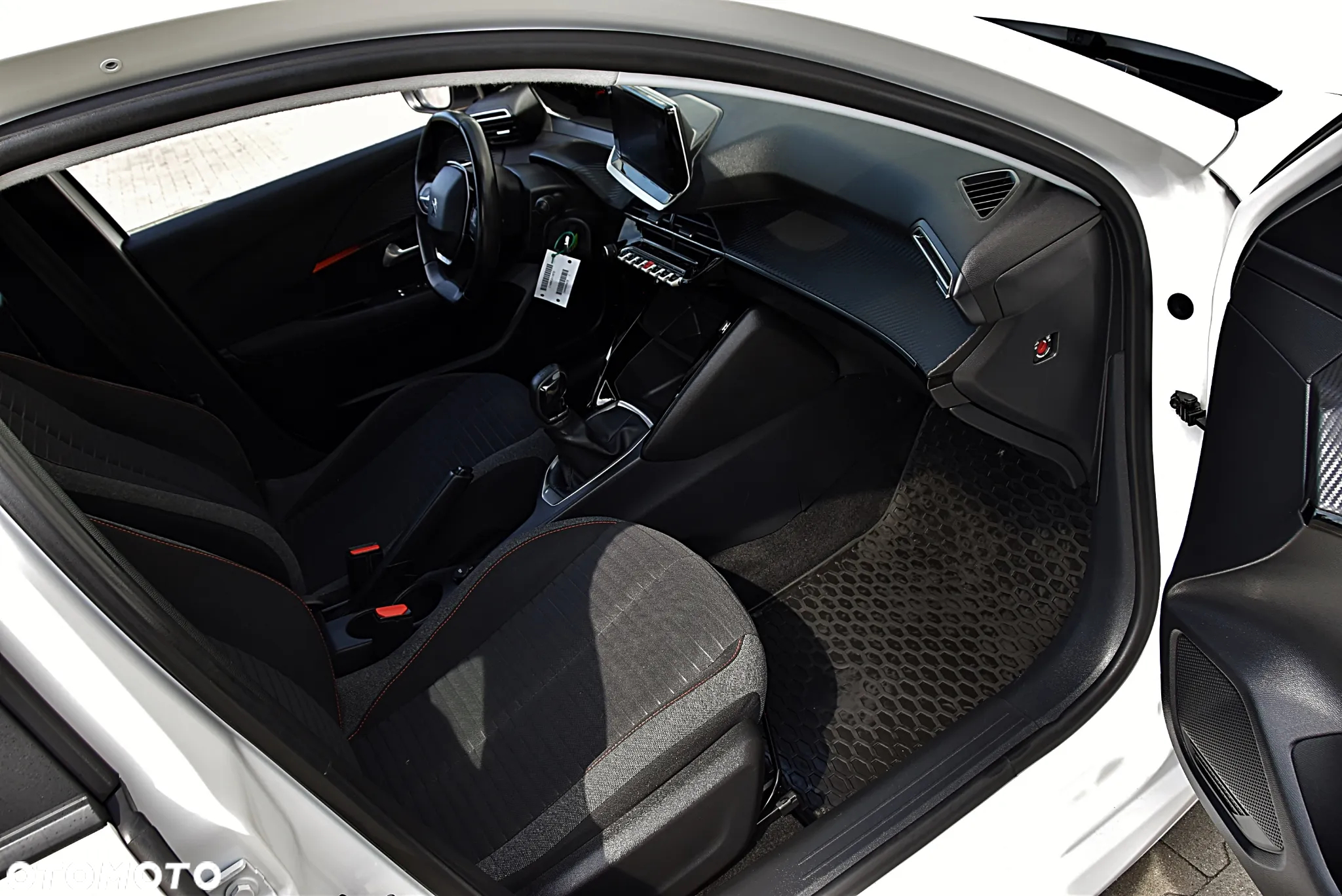 Peugeot 208 1.2 PureTech Active S&S - 19