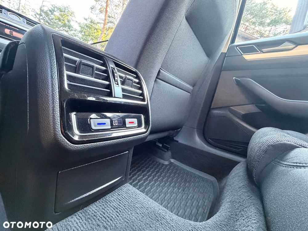 Volkswagen Passat 2.0 TDI BMT 4Mot Highline - 12