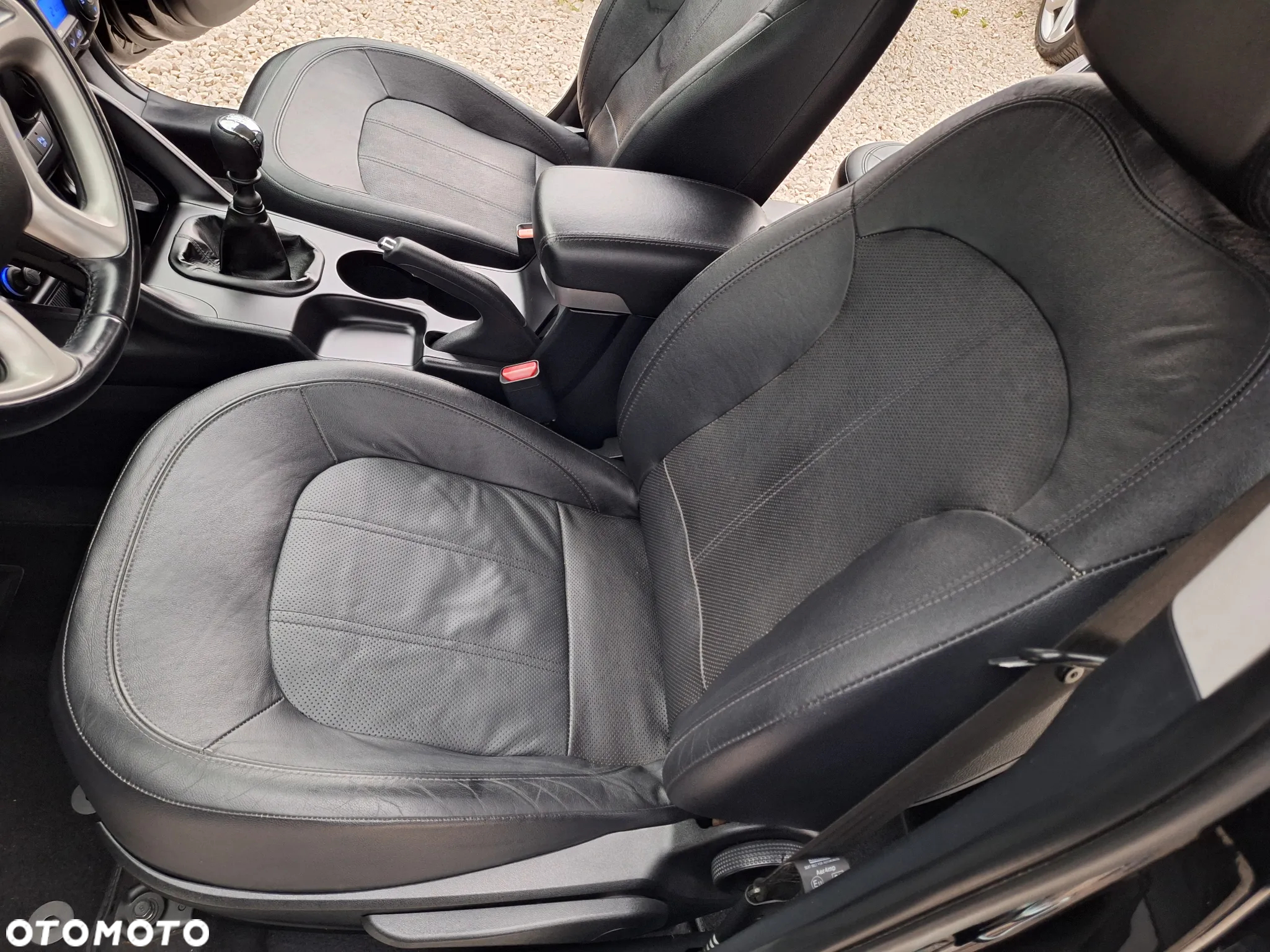 Hyundai ix35 2.0 CRDi 4WD Premium - 22